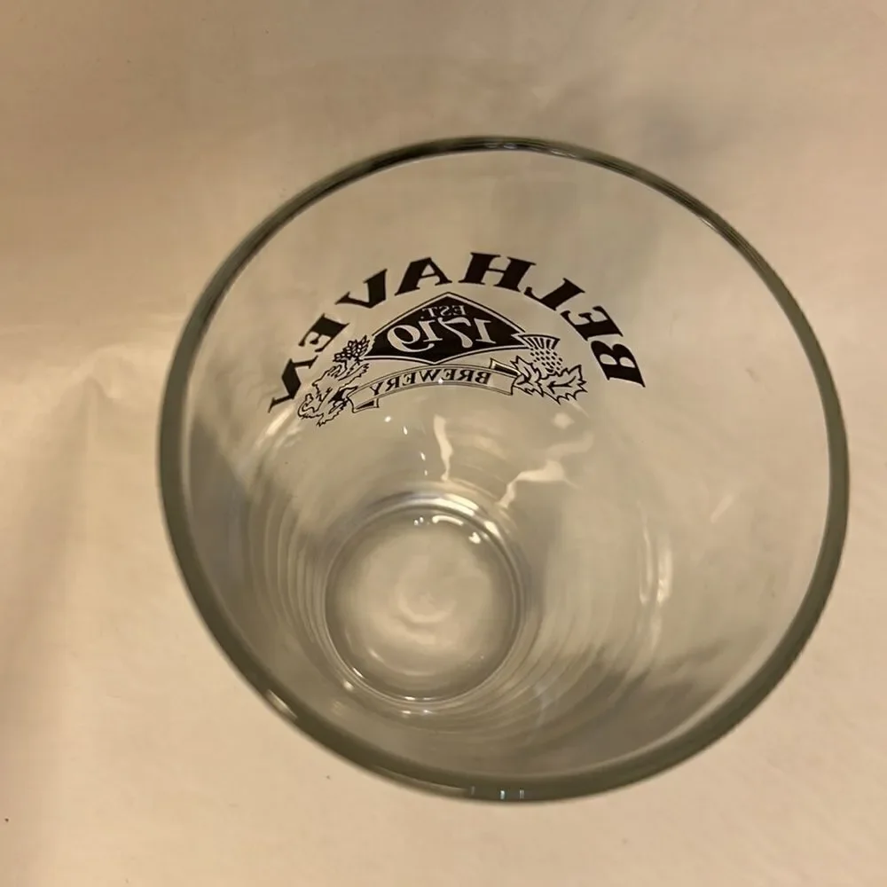 Bellhaven Brewery Est 1719 Beer Drinking Glass 16 Oz 3 1/4 In Round 6 In Tall
